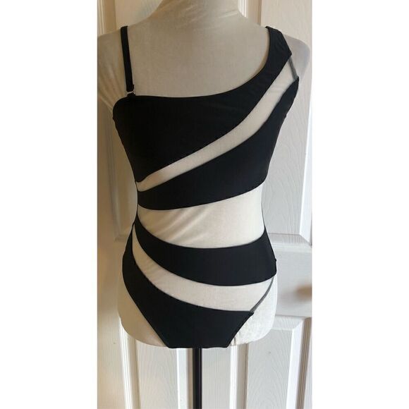 B2Prity Swimsuit Size Small - Picture 2 of 6